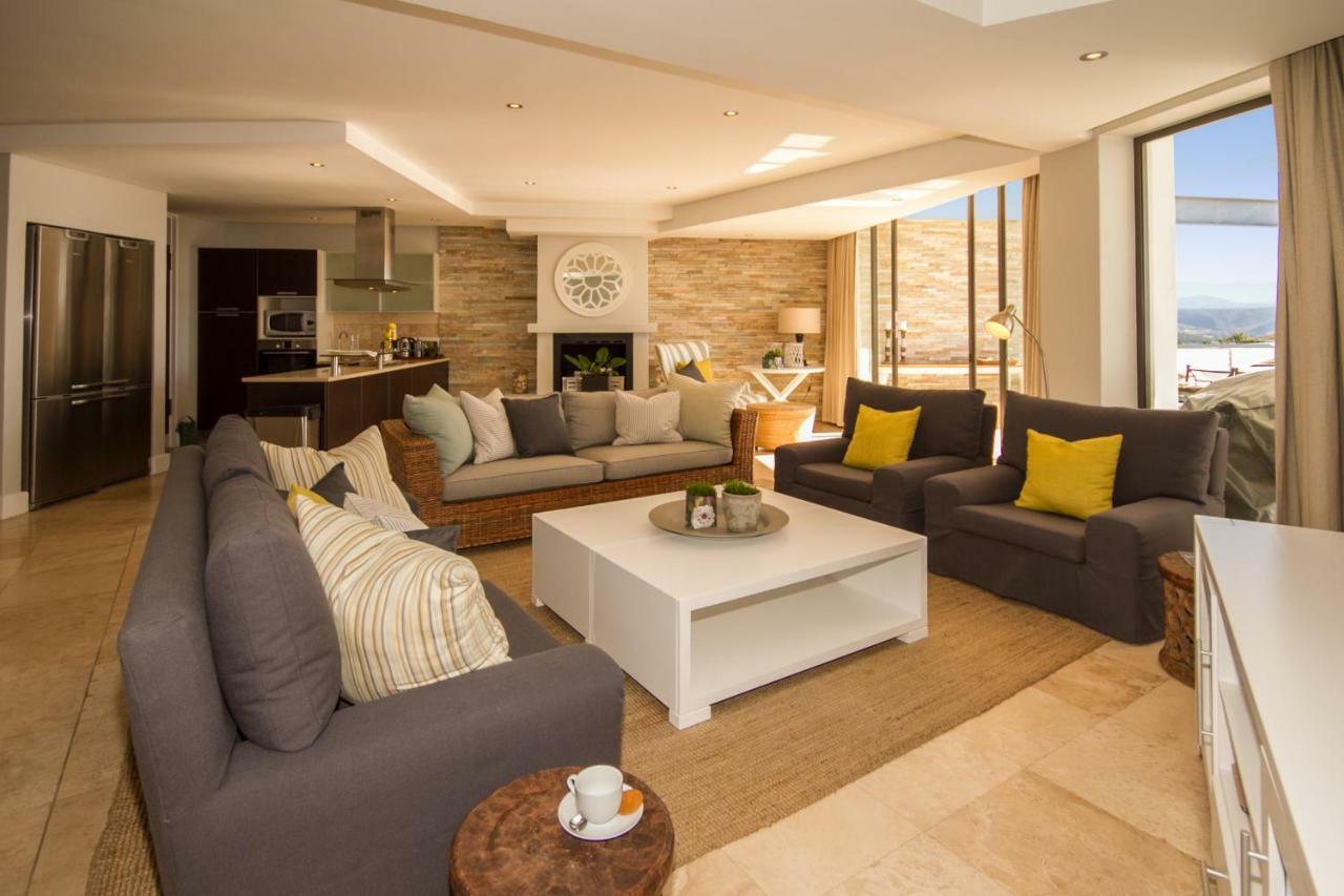 Apartment A Upper Deck Плетенбърг Бей Екстериор снимка