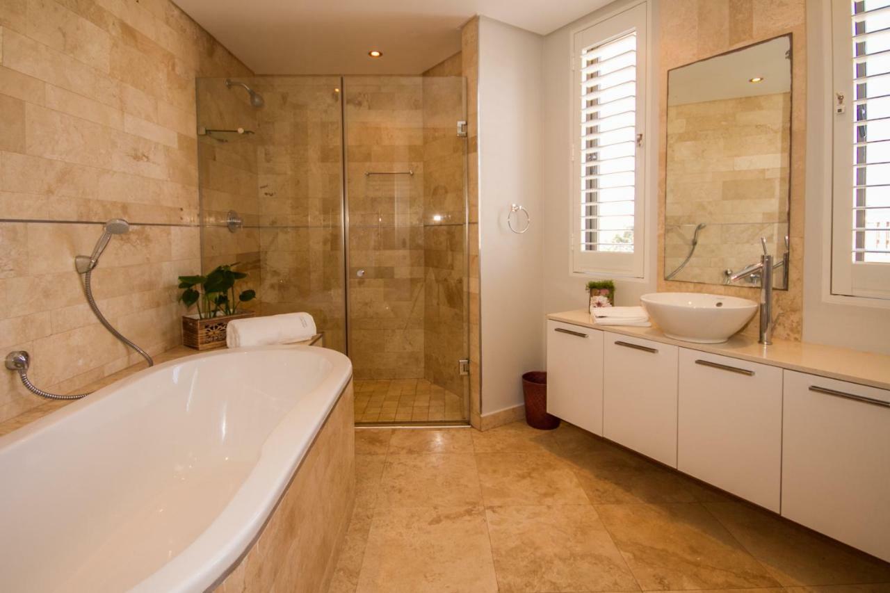 Apartment A Upper Deck Плетенбърг Бей Екстериор снимка