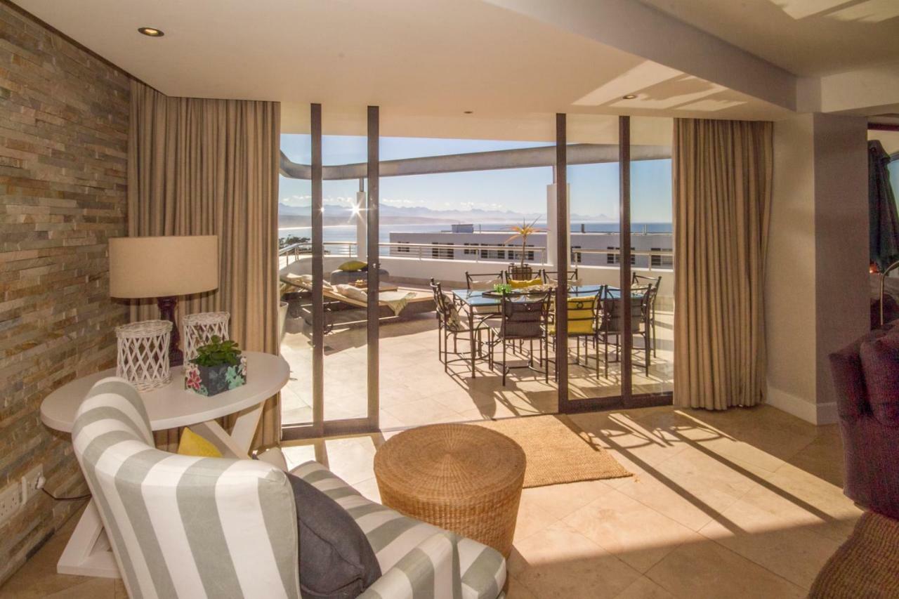 Apartment A Upper Deck Плетенбърг Бей Екстериор снимка
